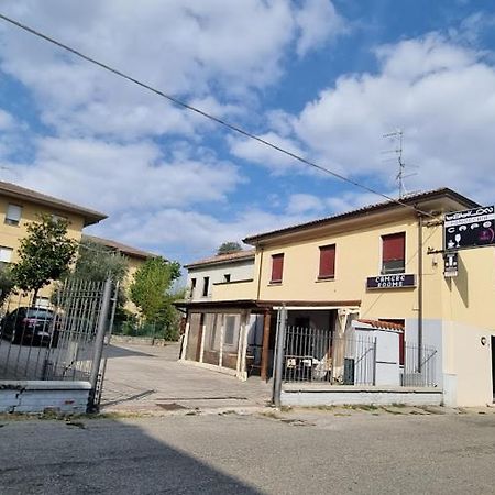 Affittacamere Da Vittoria Pannocchia Bagian luar foto